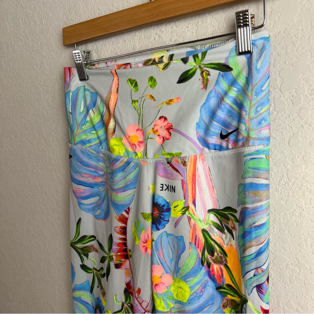 Nike Legging Power Victory High Rise Tropical Floral - Picture 9 of 13